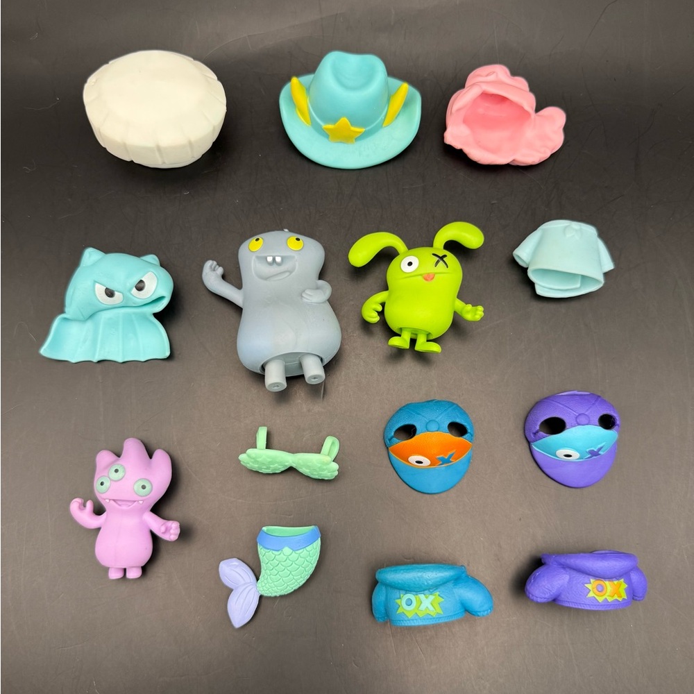 Ugly Doll Toy Lot Surprise Disguise 3 Mini Vinyl Figures & Clothes ~ Hasbro
